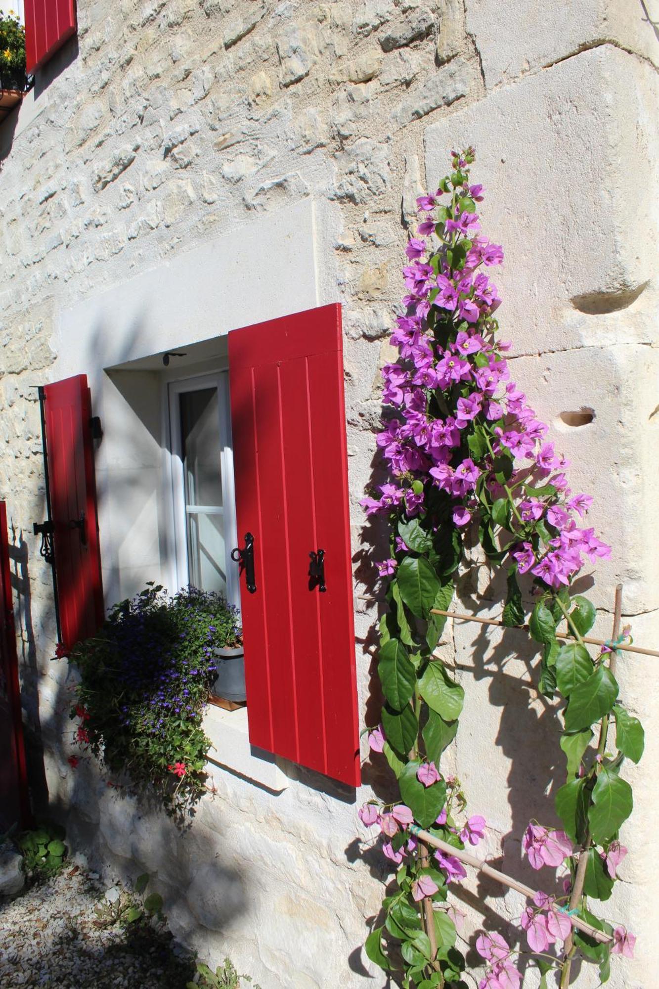 לינה וארוחת בוקר Mérignac La Douce Charentaise מראה חיצוני תמונה